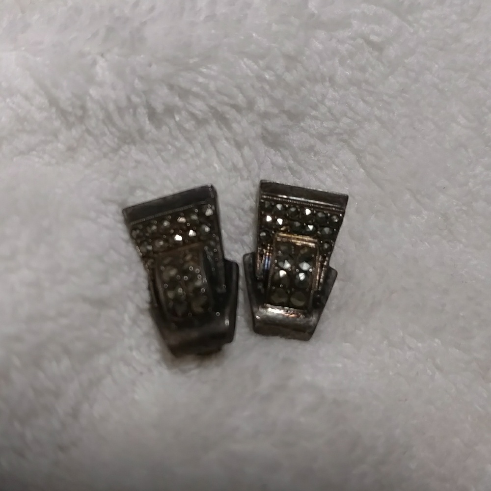 Marcasite Clip Earrings Small Petite Size Classy Silver w Sparkle Vintage